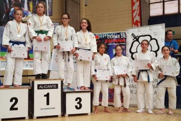 More Judo Gold for Ellie